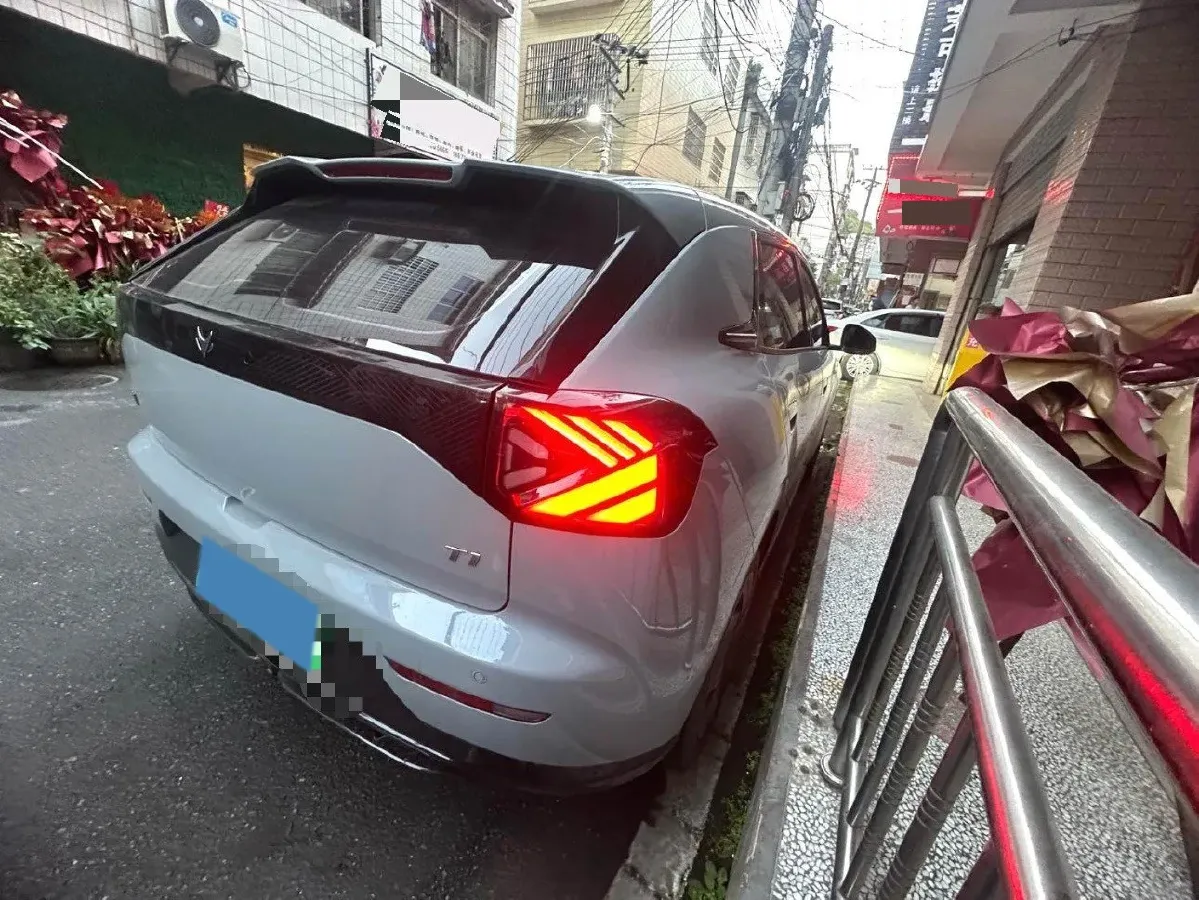 2025 ARCFOX T1 BEV,autocango,china used car exporter,china ev exporter,chinese used car exporter,chinese used ev exporter