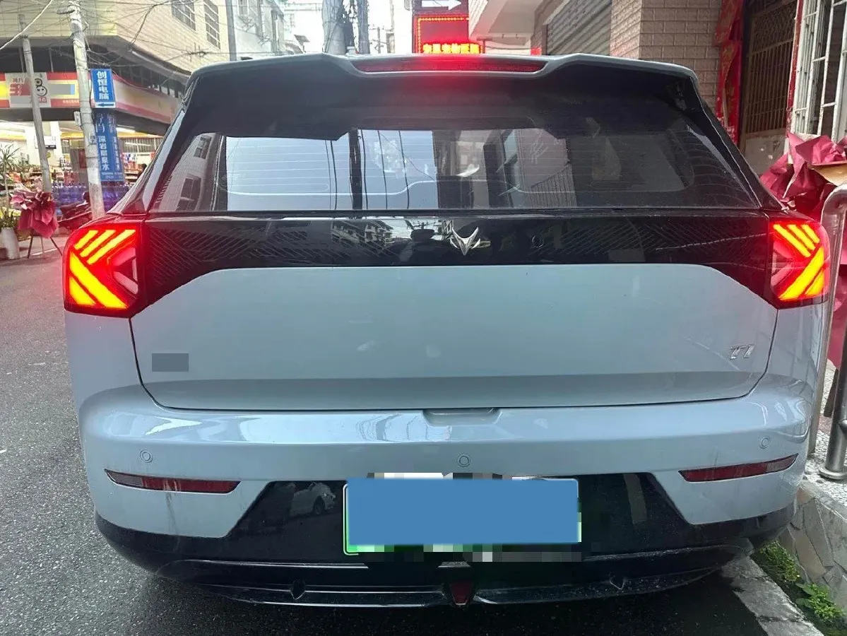 2025 ARCFOX T1 BEV,autocango,china used car exporter,china ev exporter,chinese used car exporter,chinese used ev exporter