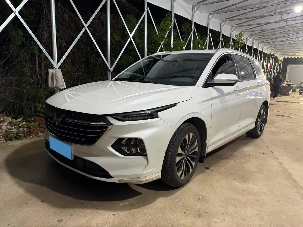 2020 WuLing KaiJie 1.5T 147HP L4 CVT,autocango,china used car exporter,china ev exporter,chinese used car exporter,chinese used ev exporter