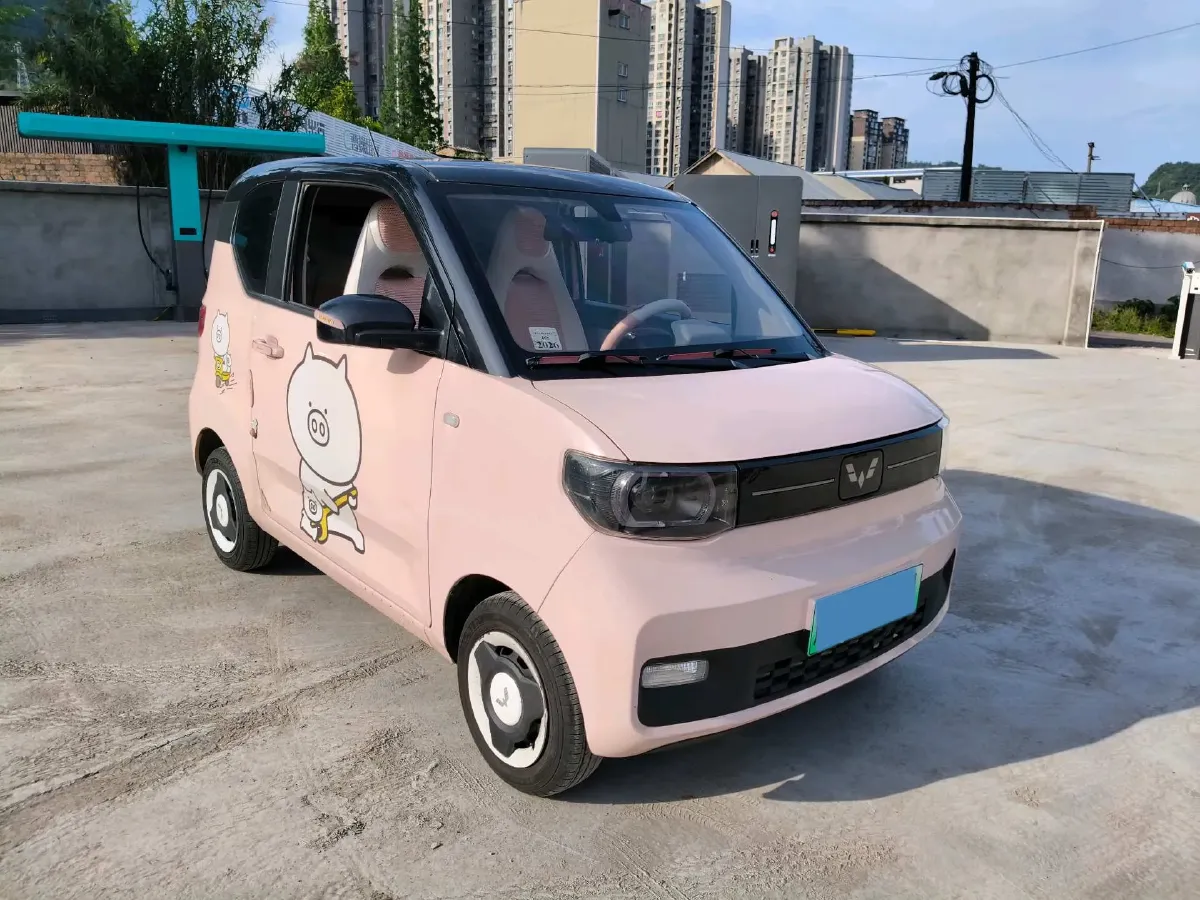 2021 WuLing HongGuang MINI EV BEV 13.9KWH,autocango,china used car exporter,china ev exporter,chinese used car exporter,chinese used ev exporter