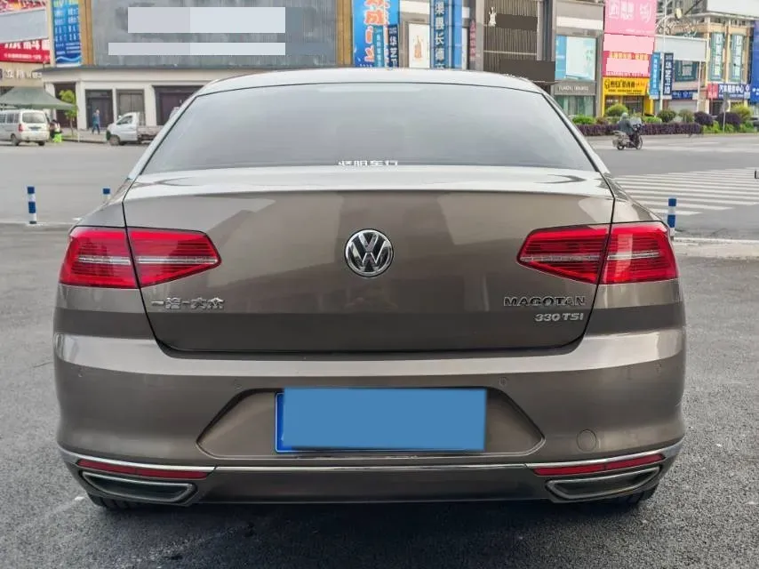 2017 Volkswagen Magotan 1.8T 180HP L4 7DCT,autocango,china used car exporter,china ev exporter,chinese used car exporter,chinese used ev exporter