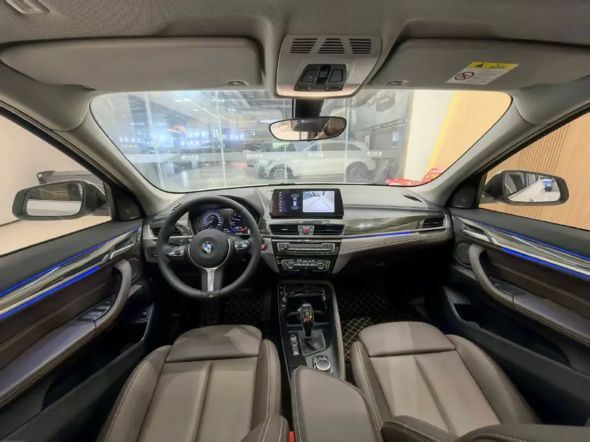 2022 BMW X1 2.0T 192HP L4 8AT,autocango,china used car exporter,china ev exporter,chinese used car exporter,chinese used ev exporter