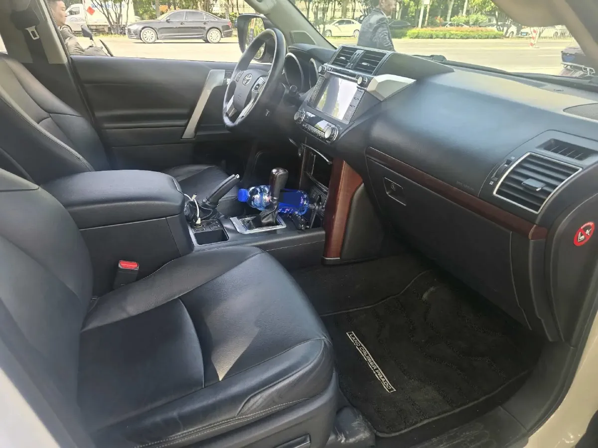 2014 Toyota Land Cruiser Prado 4.0L 275HP V6 5AT,autocango,china used car exporter,china ev exporter,chinese used car exporter,chinese used ev exporter