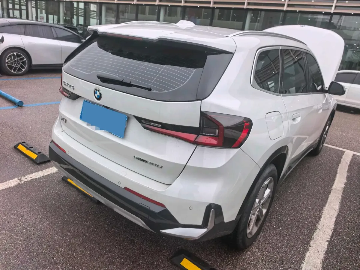2023 BMW X1 1.5T 156HP L3 7DCT,autocango,china used car exporter,china ev exporter,chinese used car exporter,chinese used ev exporter