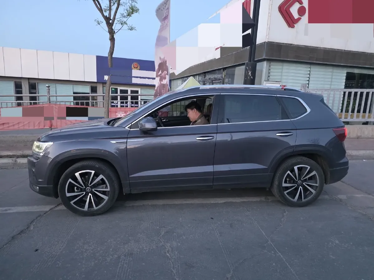 2021 Volkswagen Tharu 1.4T 150HP L4 7DCT,autocango,china used car exporter,china ev exporter,chinese used car exporter,chinese used ev exporter