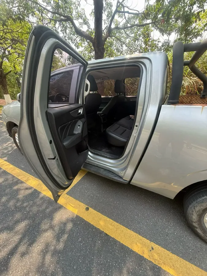 2019 Great Wall Poer 2.0T 163HP L4 6MT,autocango,china used car exporter,china ev exporter,chinese used car exporter,chinese used ev exporter