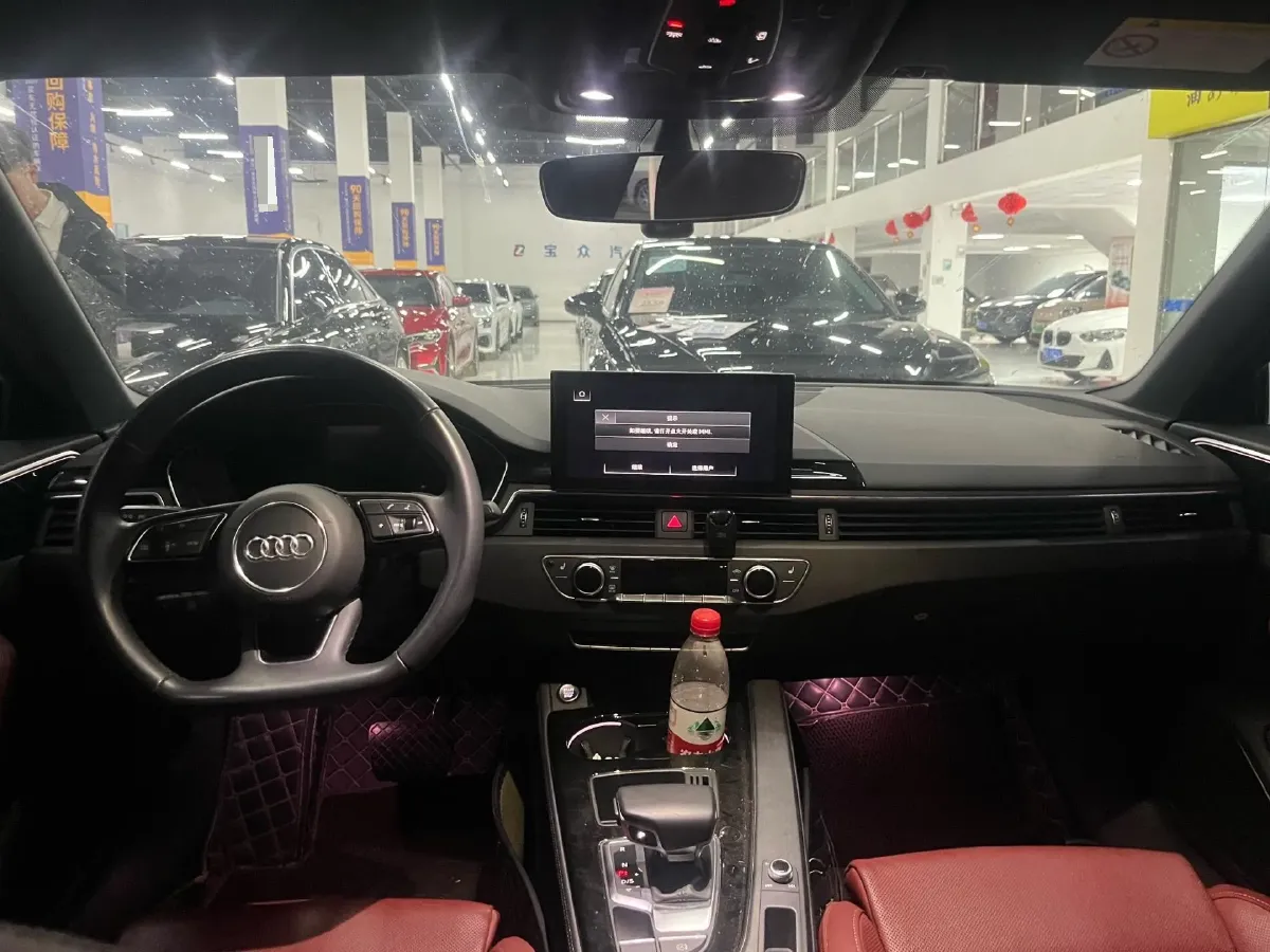 2023 Audi A4L 2.0T 190HP L4 7DCT,autocango,china used car exporter,china ev exporter,chinese used car exporter,chinese used ev exporter