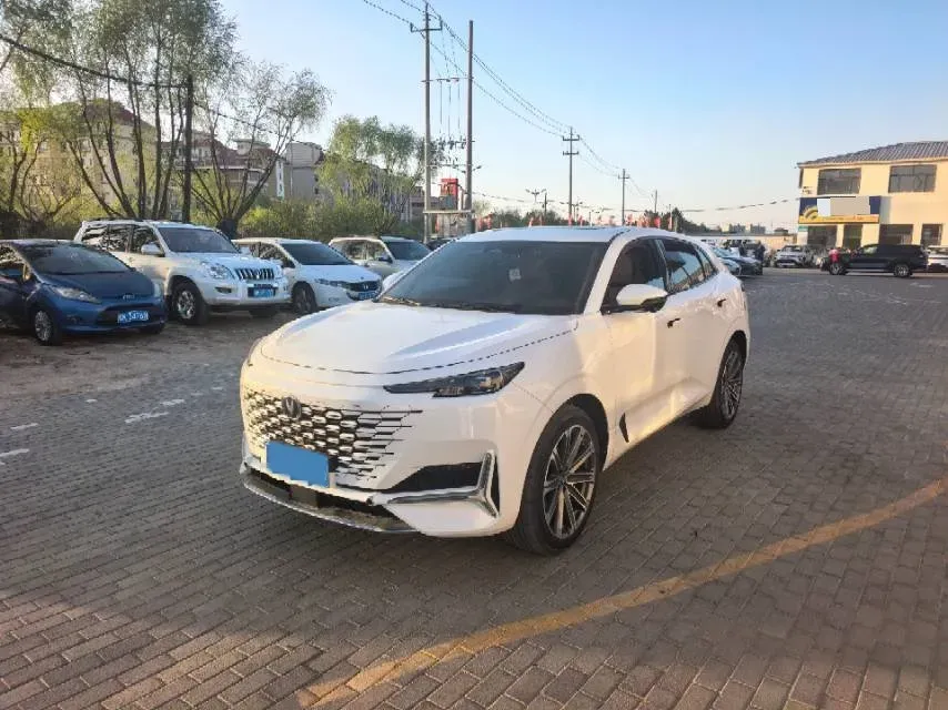 2021 ChangAn UNI-K 2.0T 233HP L4 8AT,autocango,china used car exporter,china ev exporter,chinese used car exporter,chinese used ev exporter