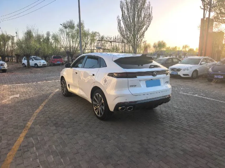 2021 ChangAn UNI-K 2.0T 233HP L4 8AT,autocango,china used car exporter,china ev exporter,chinese used car exporter,chinese used ev exporter