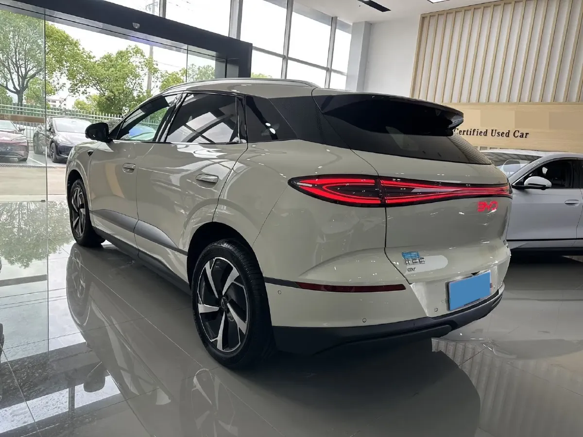 2025 LanDian E5 PLUS 1.5L 95HP L4 E-CVT PHEV,autocango,china used car exporter,china ev exporter,chinese used car exporter,chinese used ev exporter