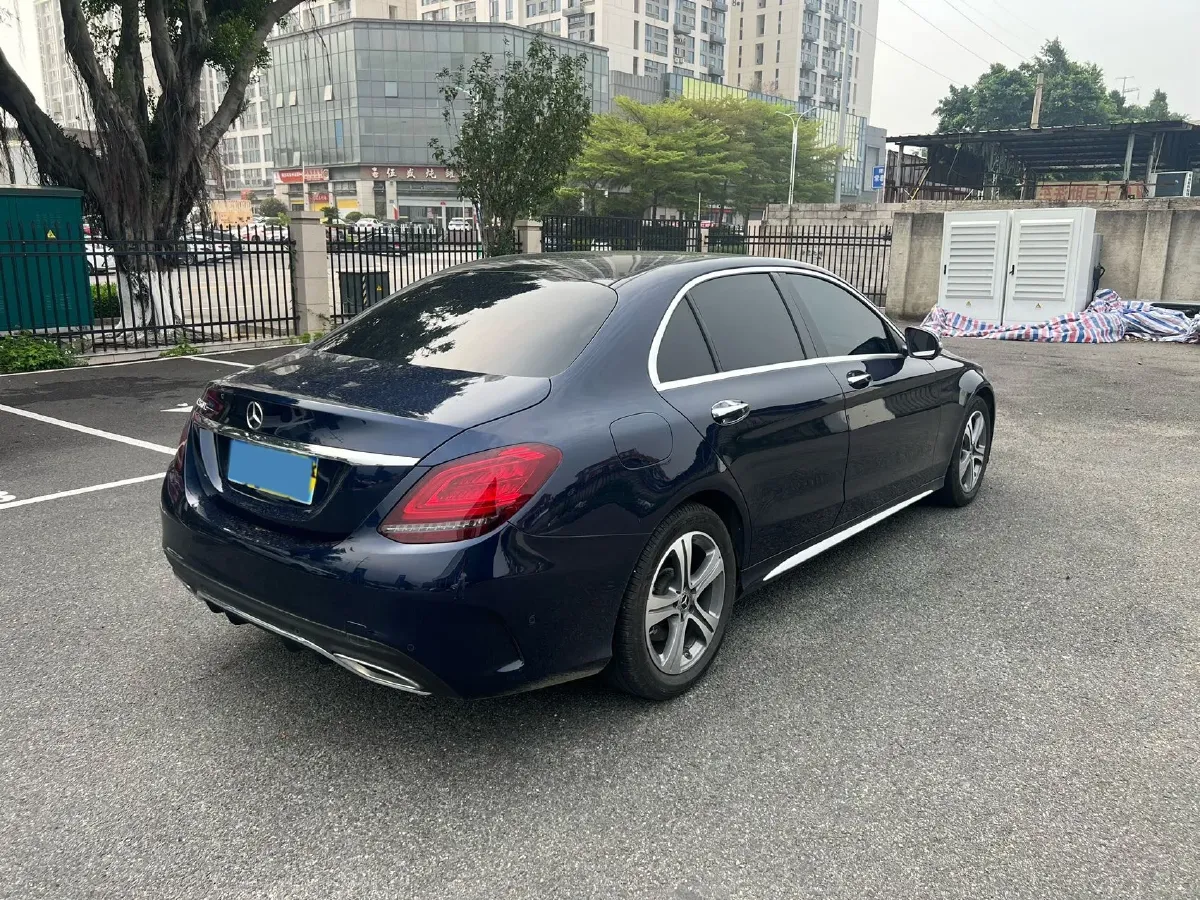 2020 Mercedes-Benz C Class 1.5T 184HP L4 9AT,autocango,china used car exporter,china ev exporter,chinese used car exporter,chinese used ev exporter
