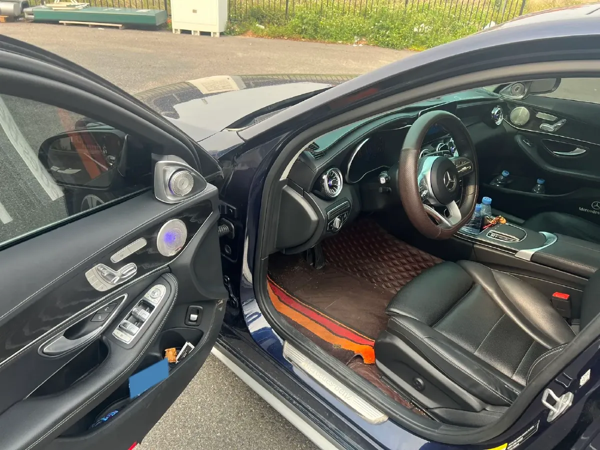 2020 Mercedes-Benz C Class 1.5T 184HP L4 9AT,autocango,china used car exporter,china ev exporter,chinese used car exporter,chinese used ev exporter