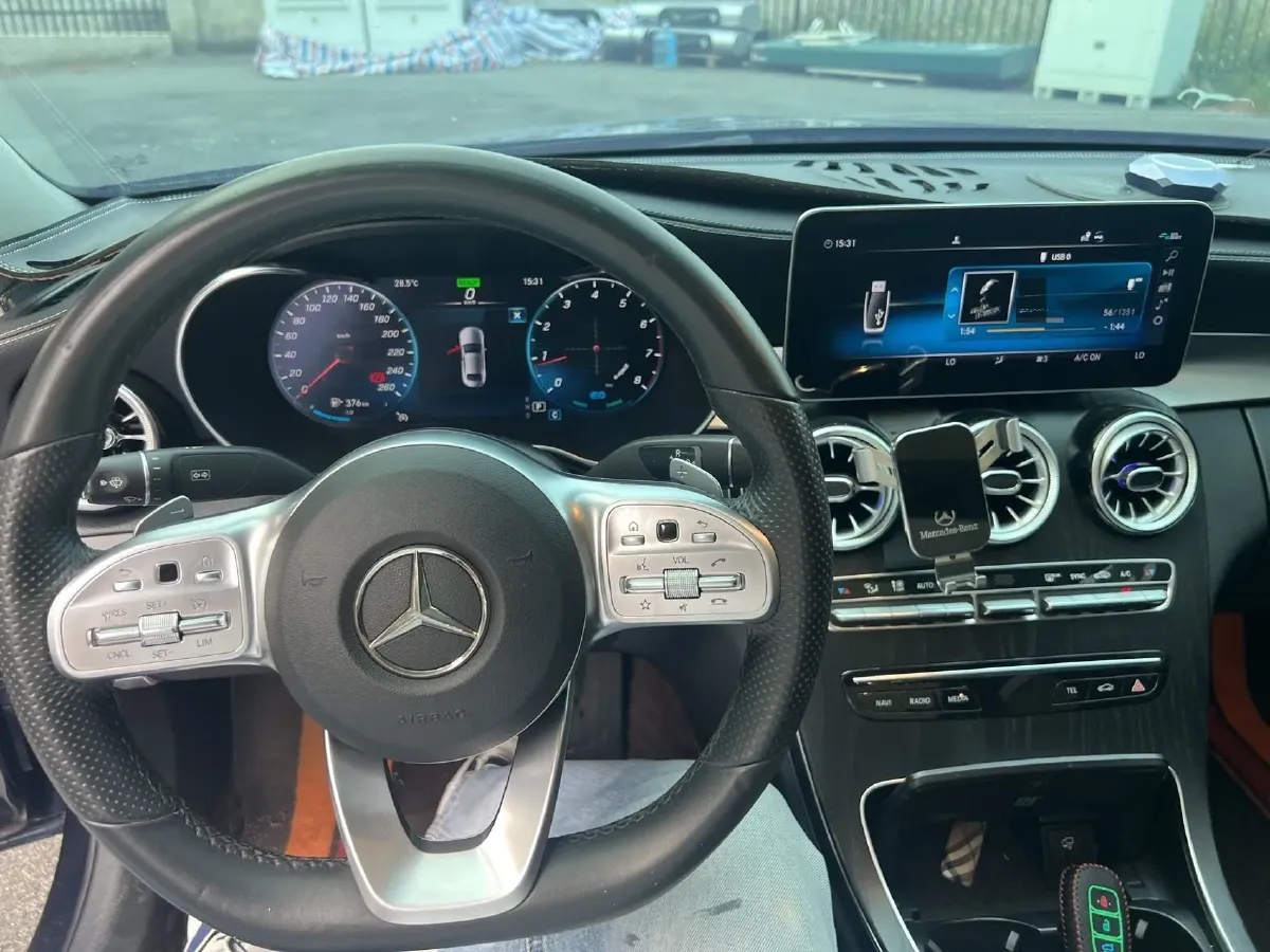 2020 Mercedes-Benz C Class 1.5T 184HP L4 9AT,autocango,china used car exporter,china ev exporter,chinese used car exporter,chinese used ev exporter