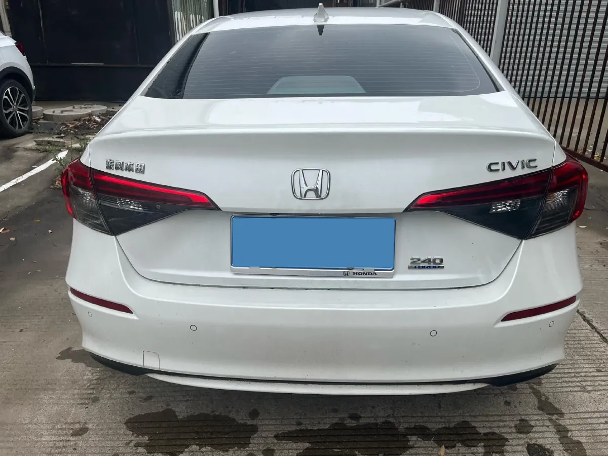 2023 Honda Civic 1.5T 182HP L4 CVT,autocango,china used car exporter,china ev exporter,chinese used car exporter,chinese used ev exporter