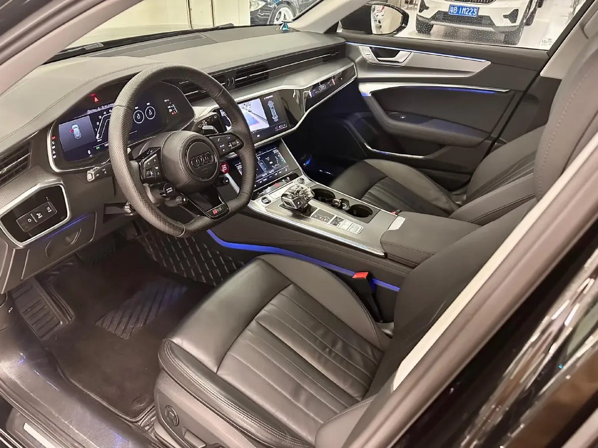 2022 Audi A6 3.0T 340HP V6 7DCT,autocango,china used car exporter,china ev exporter,chinese used car exporter,chinese used ev exporter