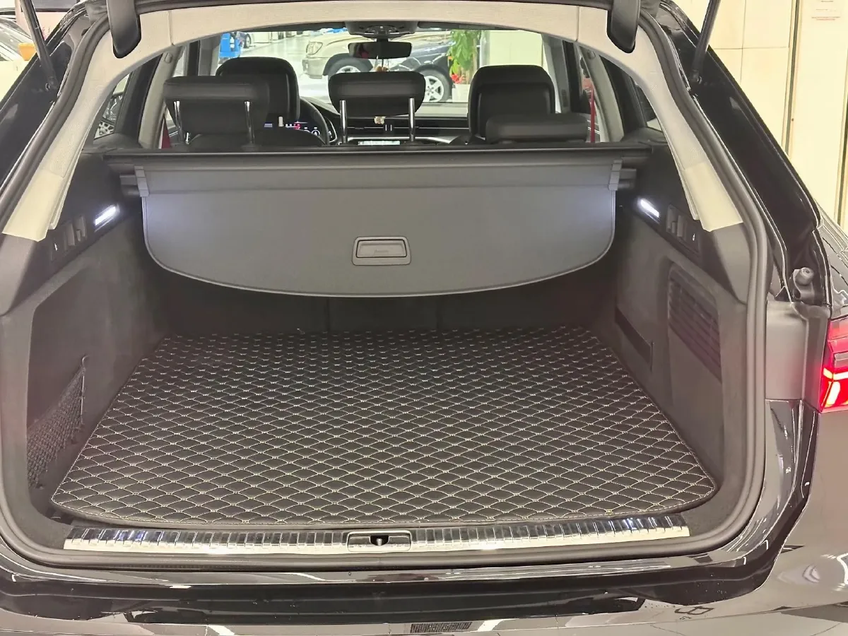 2022 Audi A6 3.0T 340HP V6 7DCT,autocango,china used car exporter,china ev exporter,chinese used car exporter,chinese used ev exporter