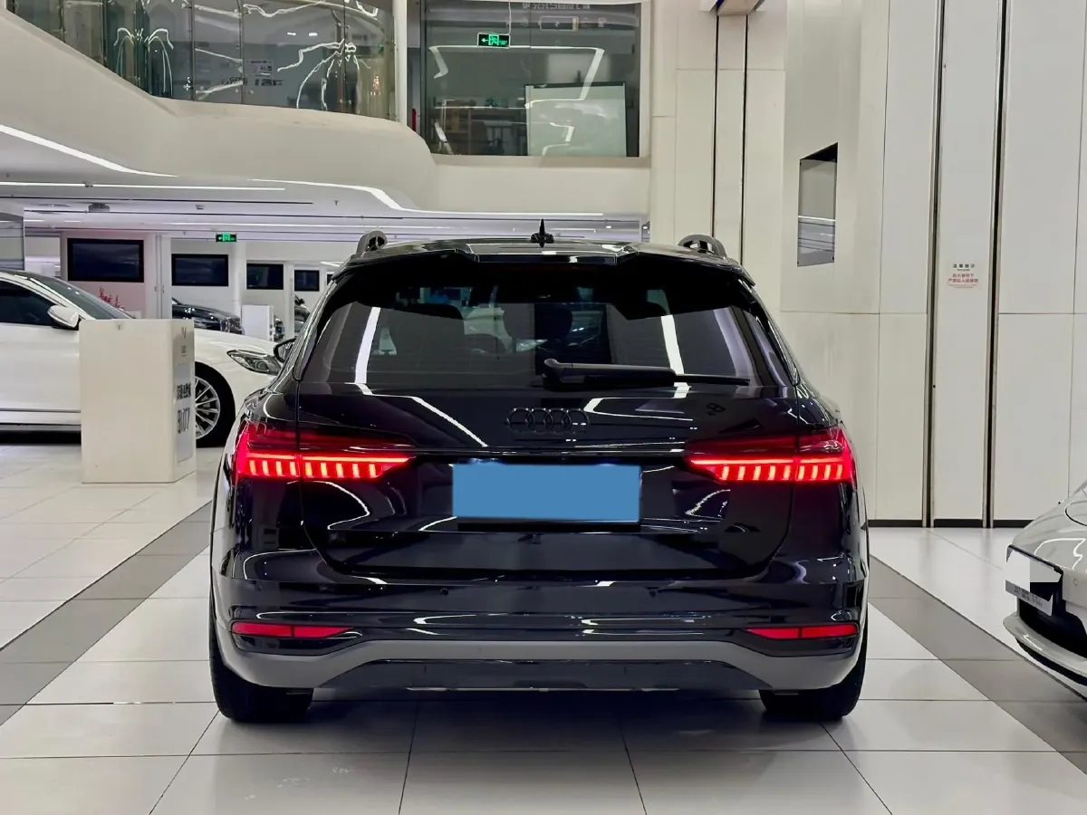 2022 Audi A6 3.0T 340HP V6 7DCT,autocango,china used car exporter,china ev exporter,chinese used car exporter,chinese used ev exporter