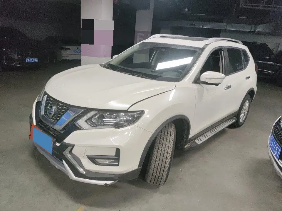 2021 Nissan X-Trail 2.0L 151HP L4 CVT,autocango,china used car exporter,china ev exporter,chinese used car exporter,chinese used ev exporter