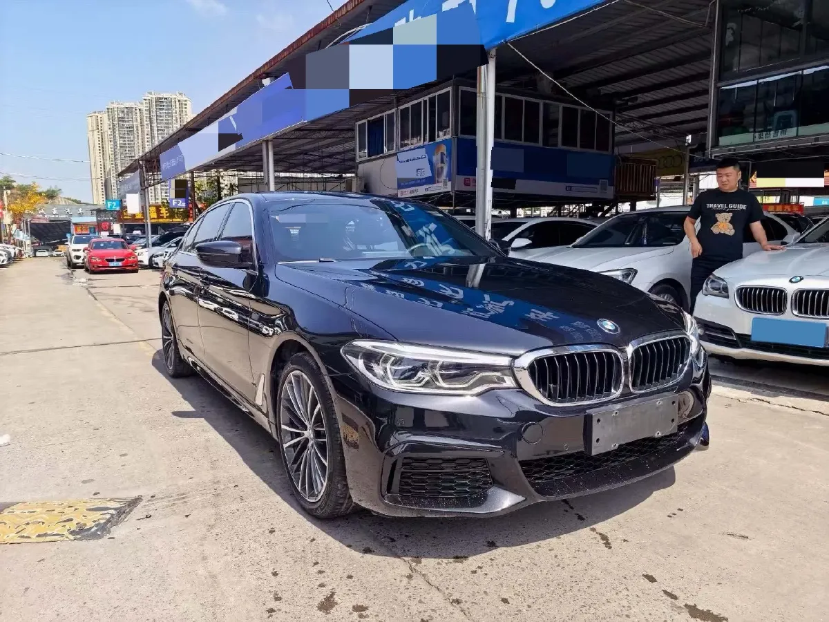 2020 BMW 5 Series 2.0T 252HP L4 8AT,autocango,china used car exporter,china ev exporter,chinese used car exporter,chinese used ev exporter