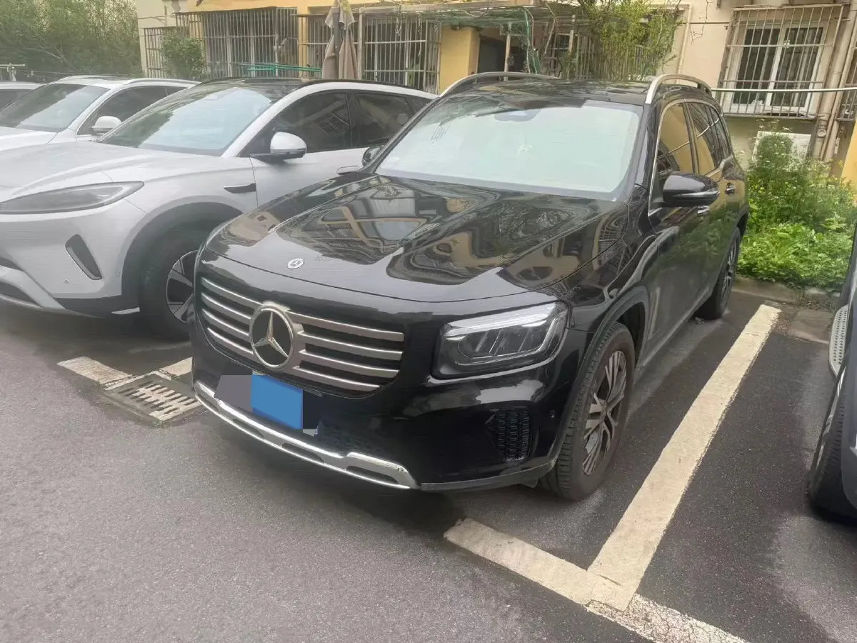 2024 Mercedes-Benz GLB Class 2.0T 190HP L4 8DCT,autocango,china used car exporter,china ev exporter,chinese used car exporter,chinese used ev exporter