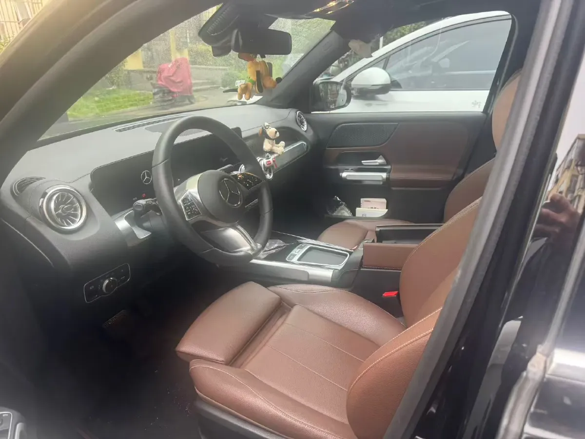 2024 Mercedes-Benz GLB Class 2.0T 190HP L4 8DCT,autocango,china used car exporter,china ev exporter,chinese used car exporter,chinese used ev exporter