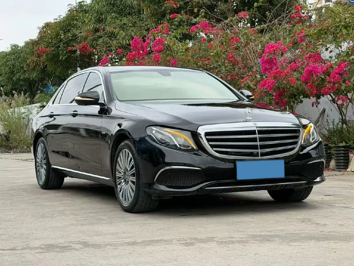 2020 Mercedes-Benz E Class 2.0T 258HP L4 9AT,autocango,china used car exporter,china ev exporter,chinese used car exporter,chinese used ev exporter