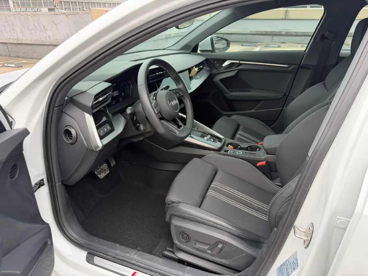 2022 Audi A3 1.4T 150HP L4 7DCT,autocango,china used car exporter,china ev exporter,chinese used car exporter,chinese used ev exporter