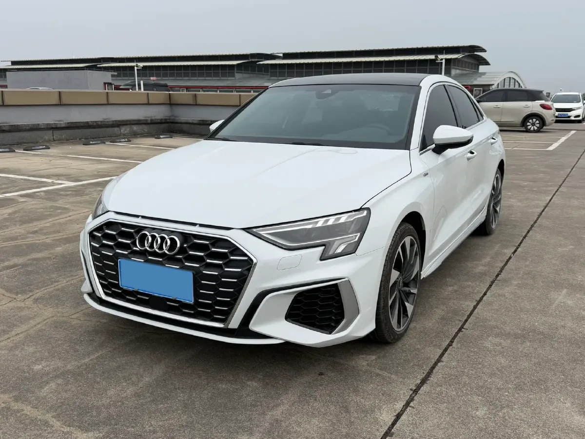 2022 Audi A3 1.4T 150HP L4 7DCT,autocango,china used car exporter,china ev exporter,chinese used car exporter,chinese used ev exporter