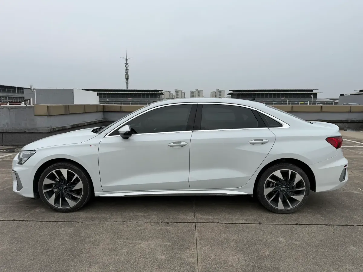 2022 Audi A3 1.4T 150HP L4 7DCT,autocango,china used car exporter,china ev exporter,chinese used car exporter,chinese used ev exporter