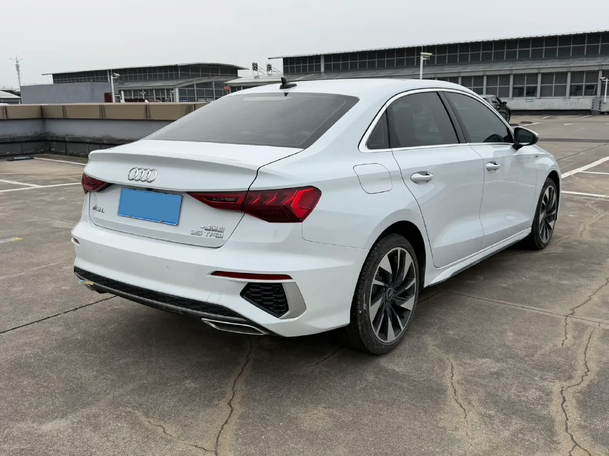 2022 Audi A3 1.4T 150HP L4 7DCT,autocango,china used car exporter,china ev exporter,chinese used car exporter,chinese used ev exporter