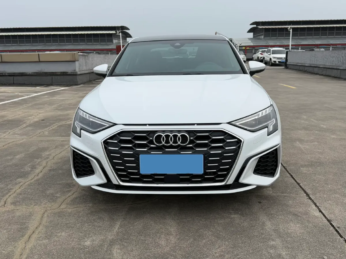 2022 Audi A3 1.4T 150HP L4 7DCT,autocango,china used car exporter,china ev exporter,chinese used car exporter,chinese used ev exporter