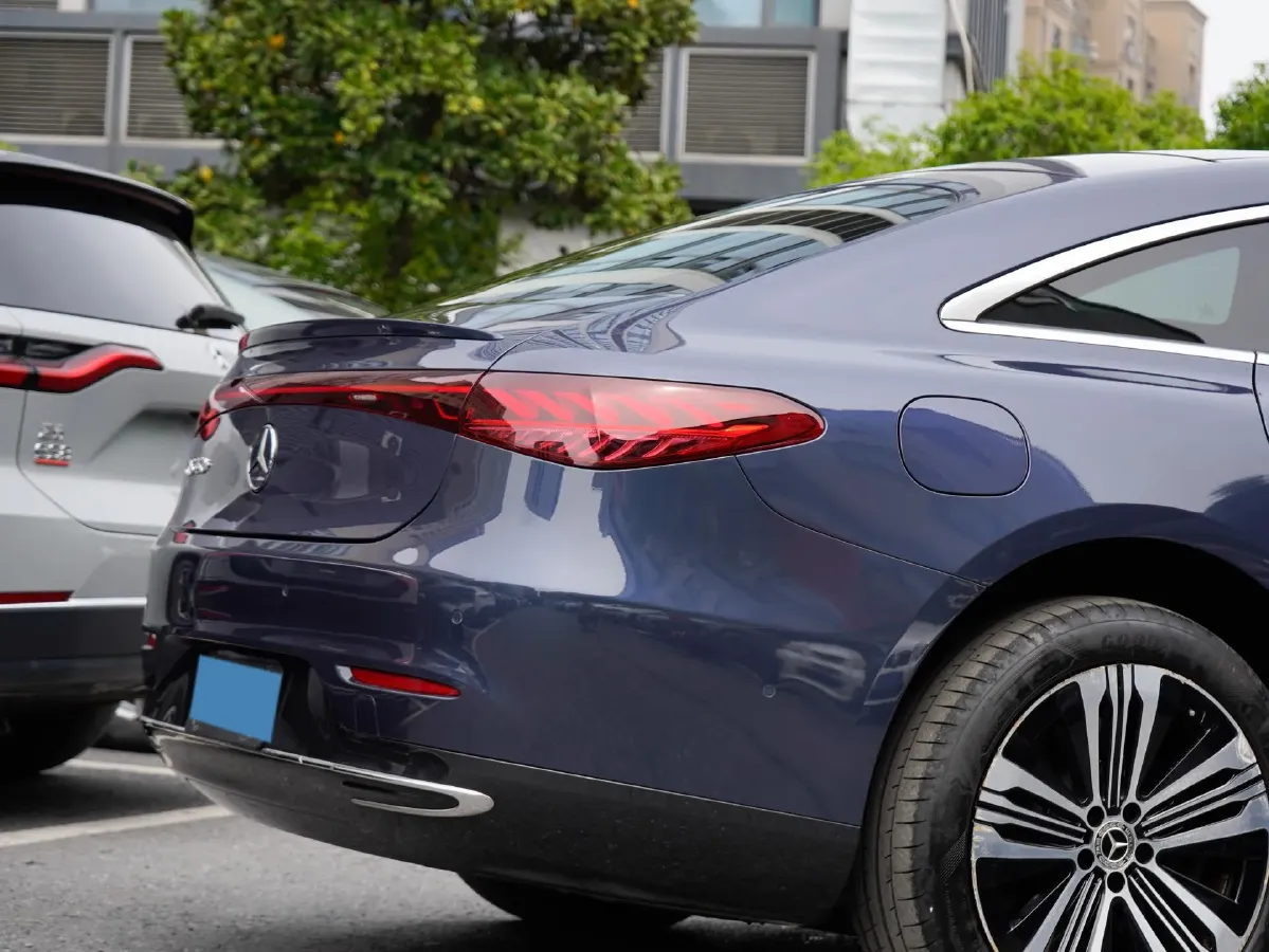 2023 Mercedes-Benz EQS Class BEV 111.8KWH,autocango,china used car exporter,china ev exporter,chinese used car exporter,chinese used ev exporter