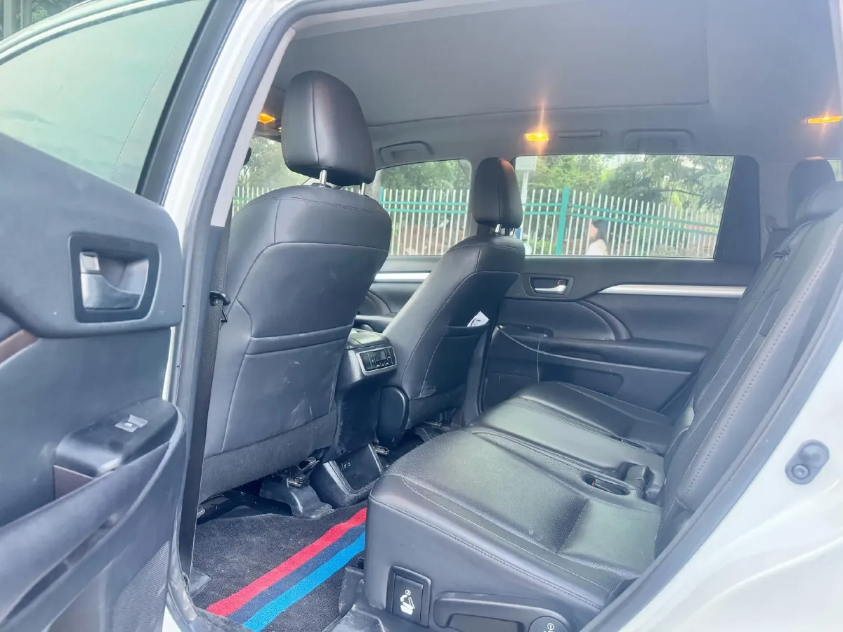 2019 Lincoln MKC 2.0T 203HP L4 6AT,autocango,china used car exporter,china ev exporter,chinese used car exporter,chinese used ev exporter