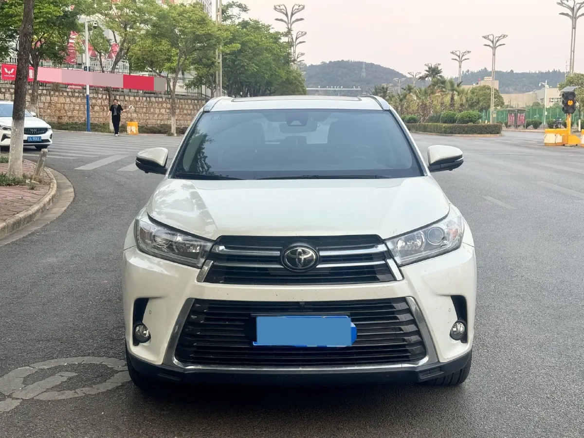 2019 Lincoln MKC 2.0T 203HP L4 6AT,autocango,china used car exporter,china ev exporter,chinese used car exporter,chinese used ev exporter