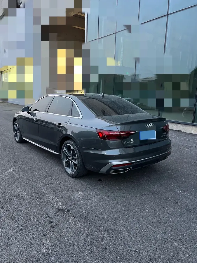 2021 Audi A4L 2.0T 190HP L4 7DCT,autocango,china used car exporter,china ev exporter,chinese used car exporter,chinese used ev exporter