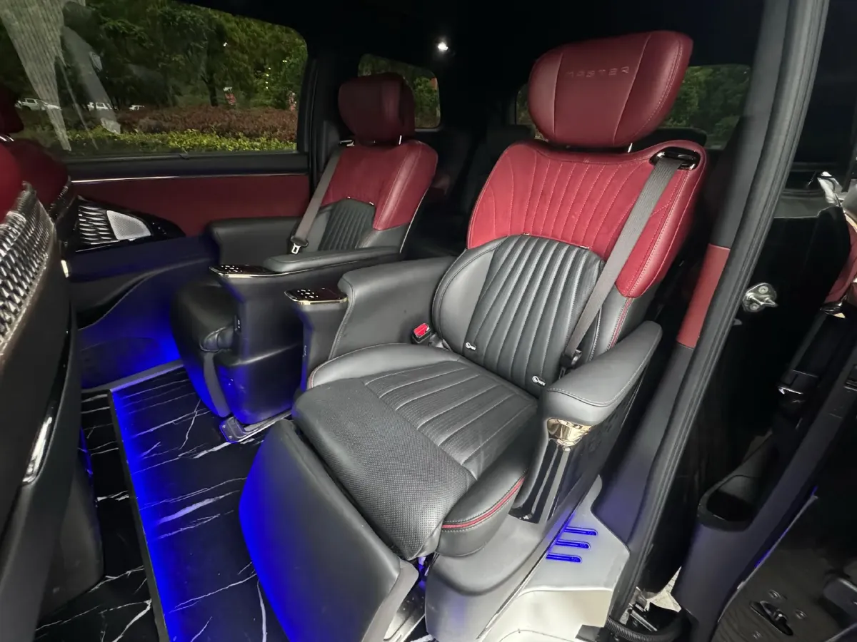 2023 GAC Trumpchi M8 2.0T 190HP L4 E-CVT Hybrid,autocango,china used car exporter,china ev exporter,chinese used car exporter,chinese used ev exporter