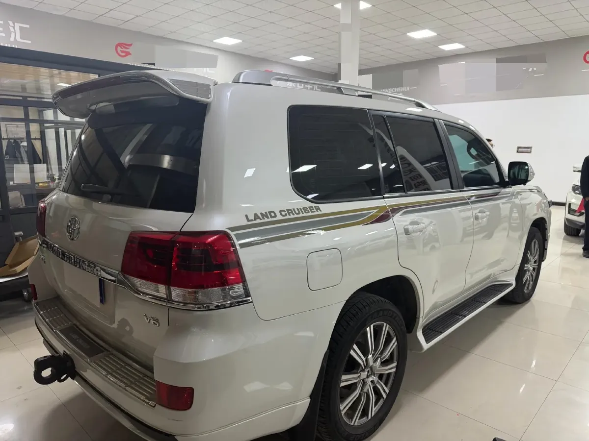 2019 Chevrolet Trax 1.0T 125HP L3 6AT,autocango,china used car exporter,china ev exporter,chinese used car exporter,chinese used ev exporter