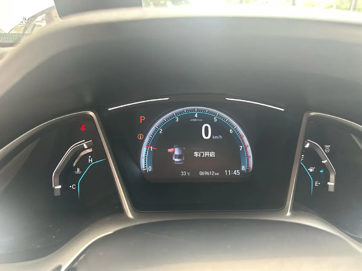 2019 Honda Civic 1.5T 177HP L4 CVT,autocango,china used car exporter,china ev exporter,chinese used car exporter,chinese used ev exporter