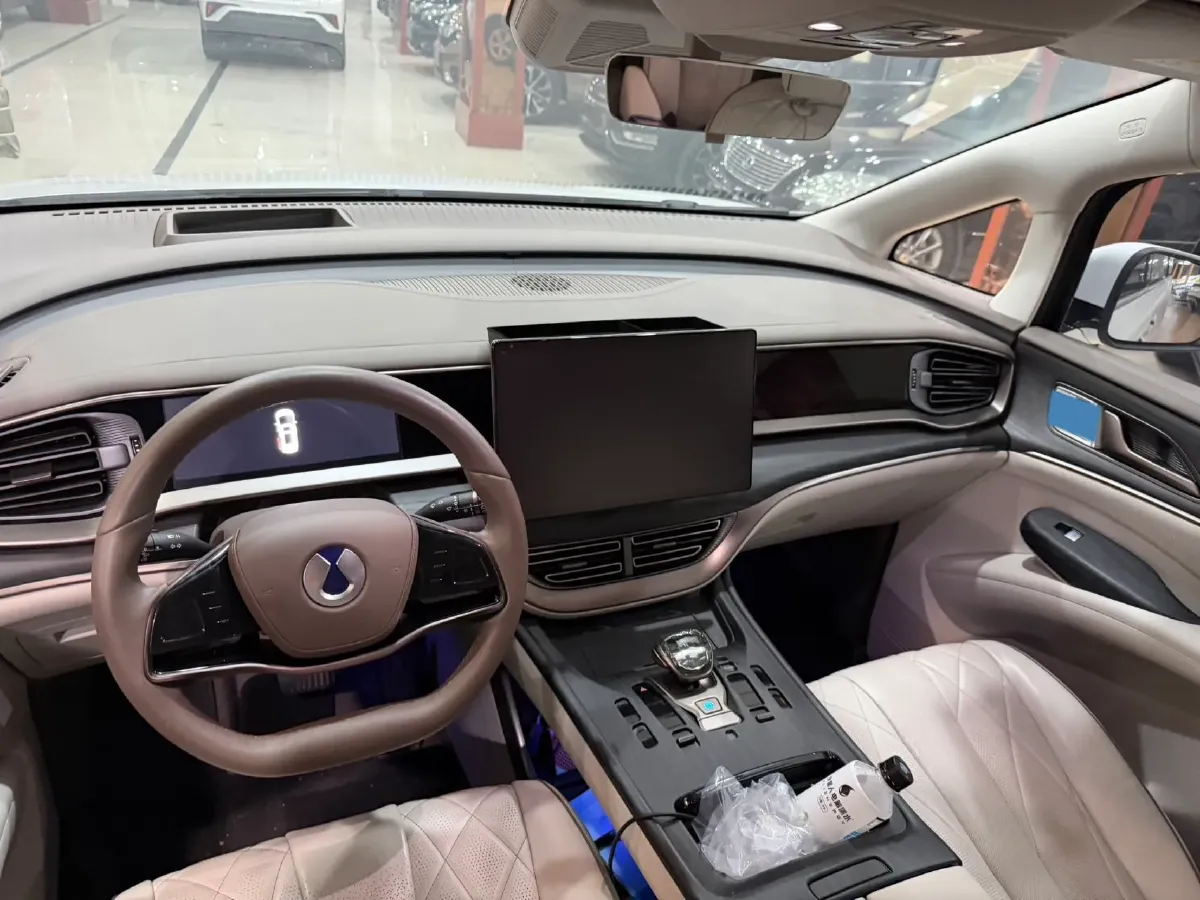 2022 Mercedes-Benz GLC Class 2.0T 197HP L4 9AT,autocango,china used car exporter,china ev exporter,chinese used car exporter,chinese used ev exporter