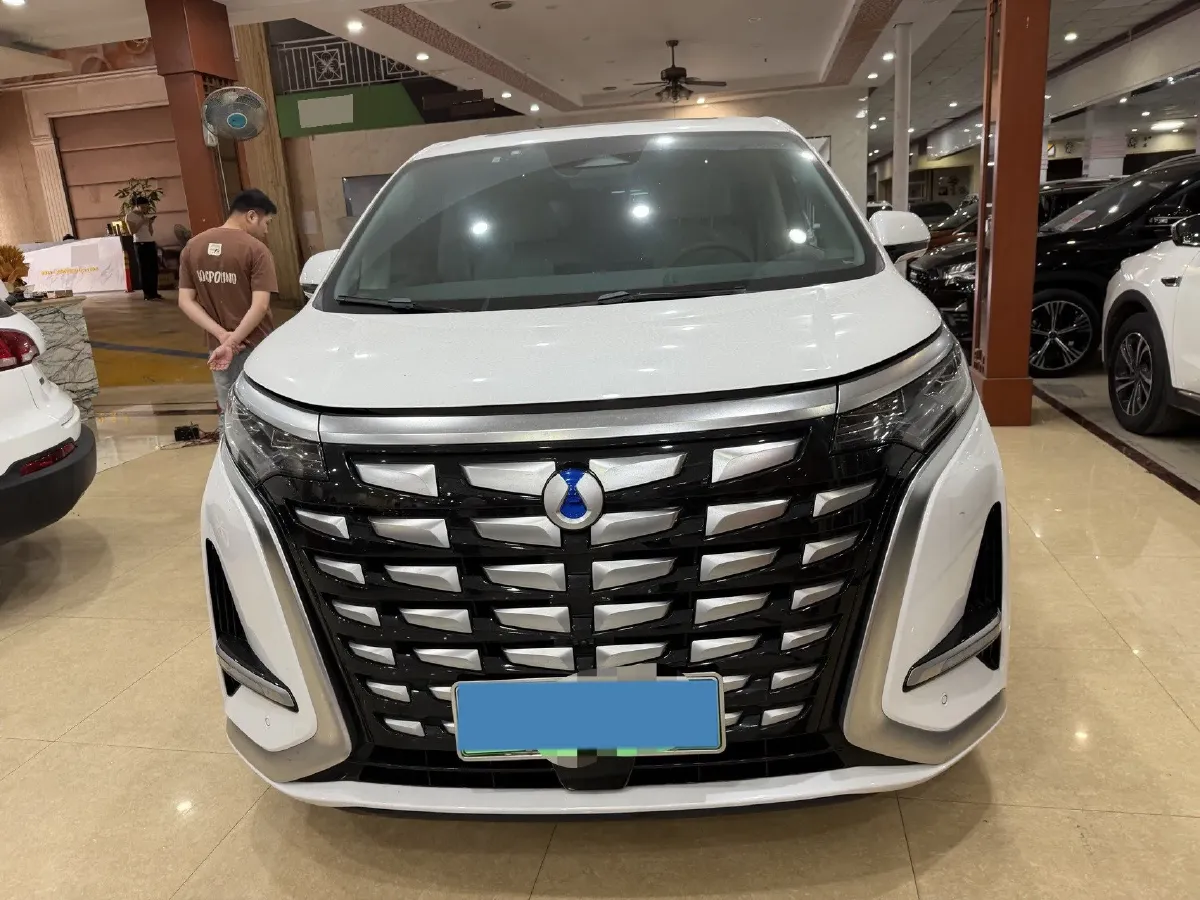 2022 Mercedes-Benz GLC Class 2.0T 197HP L4 9AT,autocango,china used car exporter,china ev exporter,chinese used car exporter,chinese used ev exporter