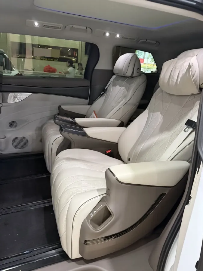 2022 Mercedes-Benz GLC Class 2.0T 197HP L4 9AT,autocango,china used car exporter,china ev exporter,chinese used car exporter,chinese used ev exporter