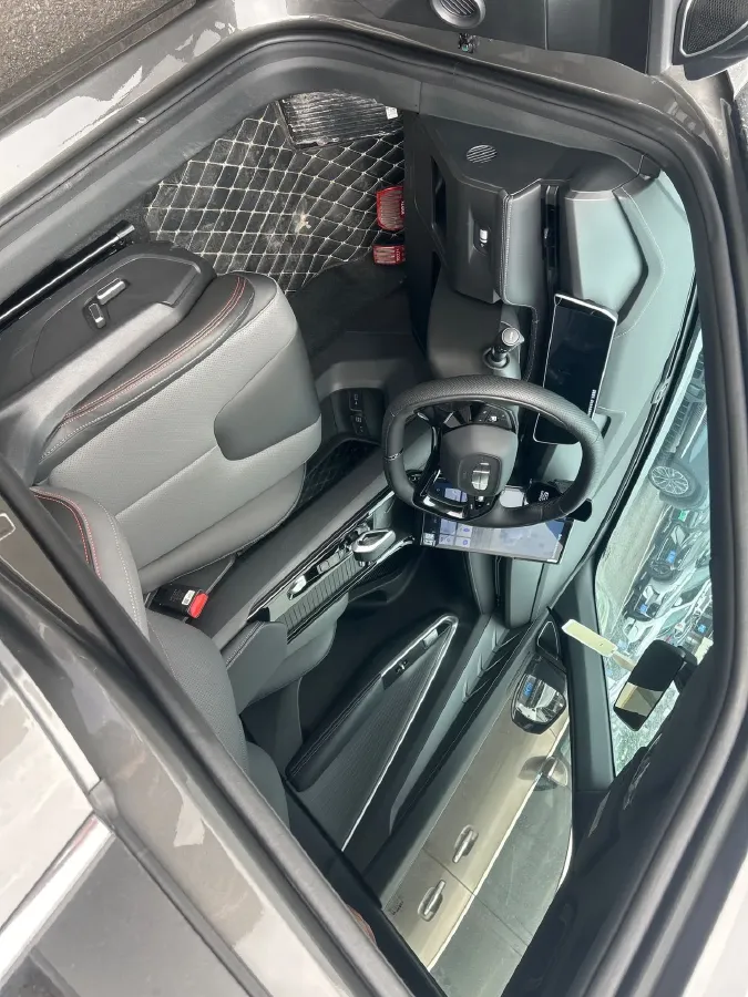 2023 Geely Azkarra 1.5T 181HP L4 7DCT,autocango,china used car exporter,china ev exporter,chinese used car exporter,chinese used ev exporter