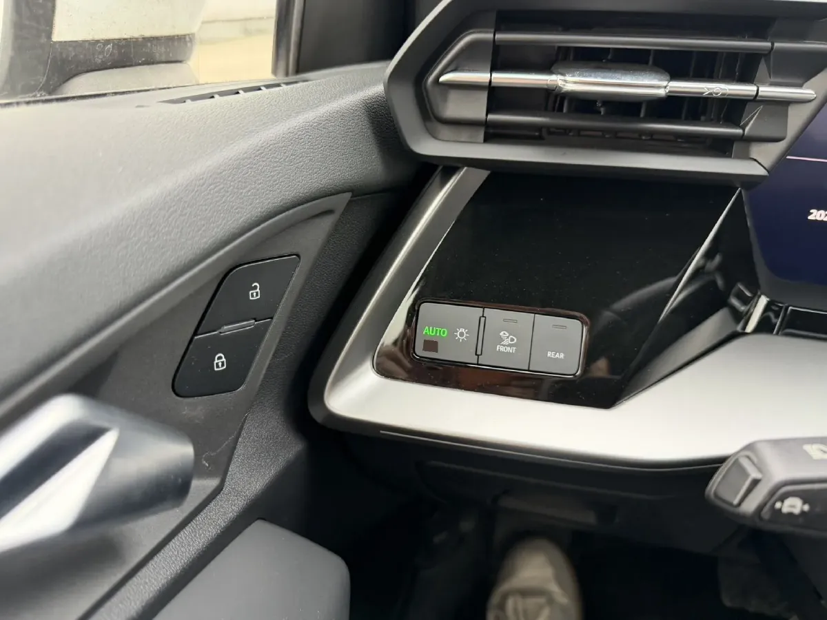 2022 Audi A3 1.4T 150HP L4 7DCT,autocango,china used car exporter,china ev exporter,chinese used car exporter,chinese used ev exporter