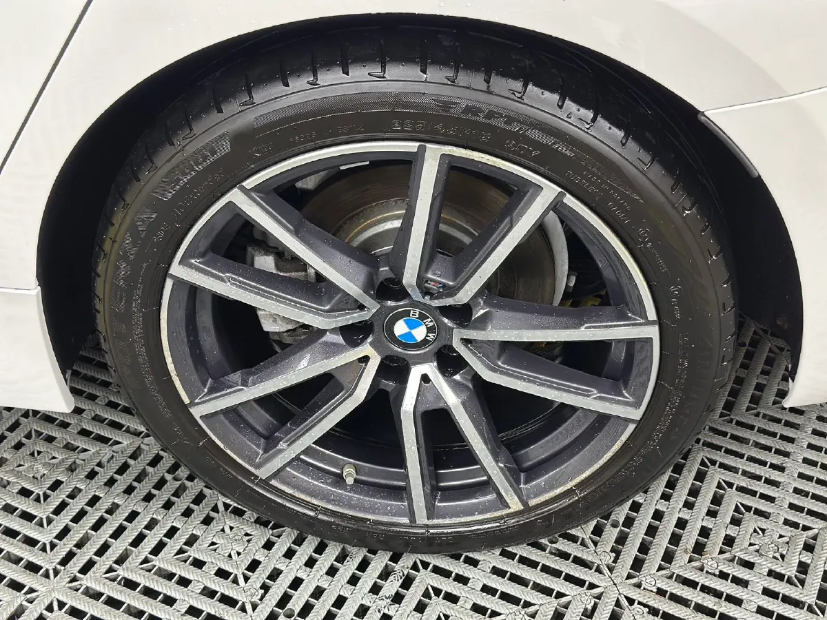 2020 BMW 3 Series 2.0T 184HP L4 8AT,autocango,china used car exporter,china ev exporter,chinese used car exporter,chinese used ev exporter