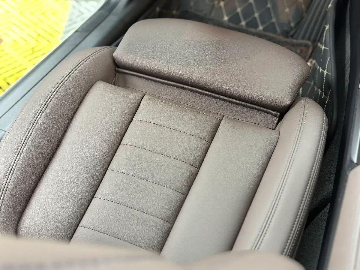 2020 BMW 3 Series 2.0T 184HP L4 8AT,autocango,china used car exporter,china ev exporter,chinese used car exporter,chinese used ev exporter