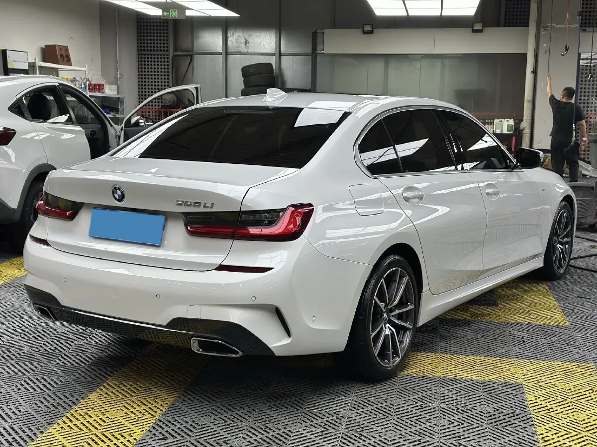 2020 BMW 3 Series 2.0T 184HP L4 8AT,autocango,china used car exporter,china ev exporter,chinese used car exporter,chinese used ev exporter