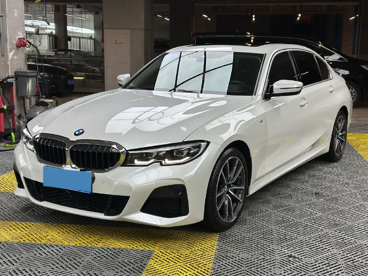 2020 BMW 3 Series 2.0T 184HP L4 8AT,autocango,china used car exporter,china ev exporter,chinese used car exporter,chinese used ev exporter
