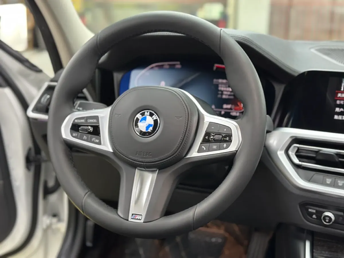 2020 BMW 3 Series 2.0T 184HP L4 8AT,autocango,china used car exporter,china ev exporter,chinese used car exporter,chinese used ev exporter