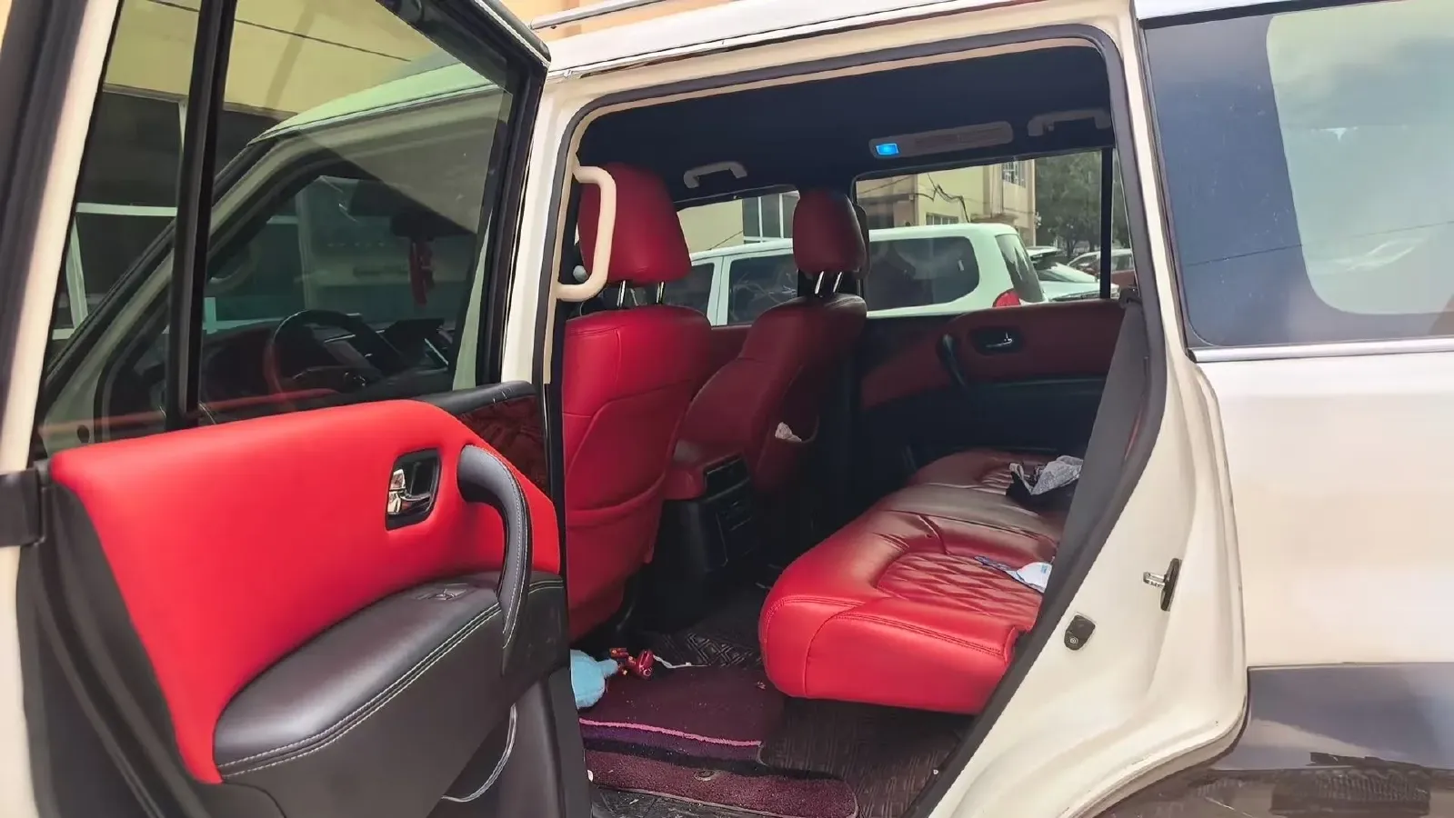 2018 Nissan Patrol 4.0L 279HP V6 7AT,autocango,china used car exporter,china ev exporter,chinese used car exporter,chinese used ev exporter