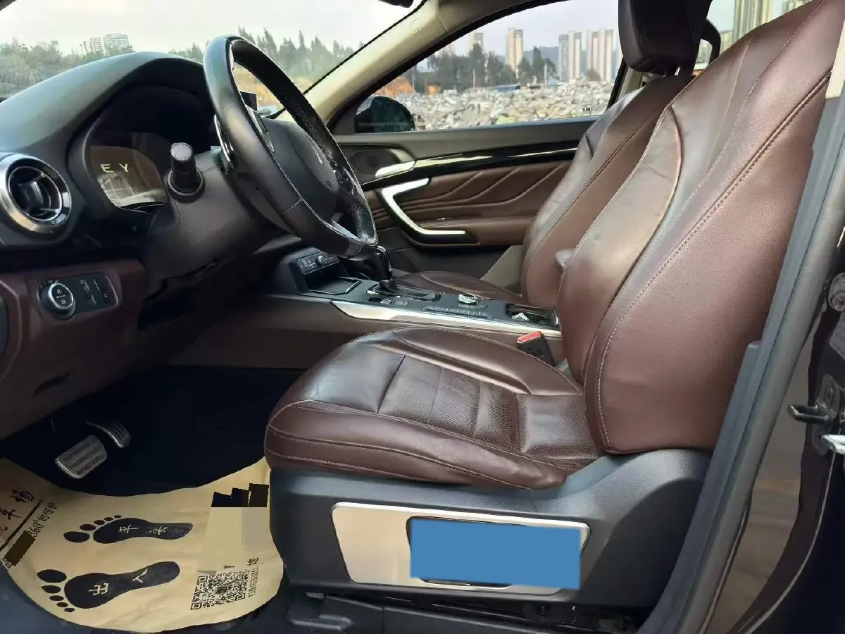 2017 WEY VV7 2.0T 234HP L4 7DCT,autocango,china used car exporter,china ev exporter,chinese used car exporter,chinese used ev exporter